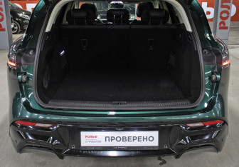 Подержанный автомобиль Voyah Free 2023 года (9 фото)