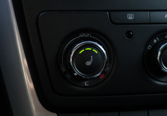 Подержанный автомобиль Skoda Yeti 2010 года (13 фото)