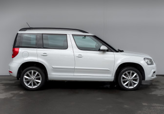 Подержанный автомобиль Skoda Yeti 2017 года (4 фото)
