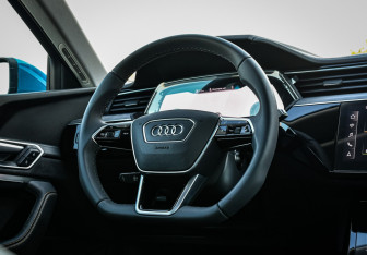 Новый Audi e-tron 2023 (16 фото)