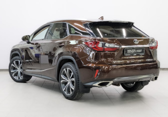 Подержанный автомобиль Lexus RX 2017 года (7 фото)
