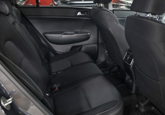 Подержанный автомобиль Kia Sportage 2021 года (12 фото)
