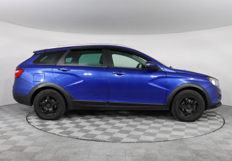 Подержанный автомобиль LADA (ВАЗ) Vesta Wagon 2021 года (4 фото)