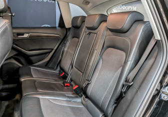 Подержанный автомобиль Audi Q5 2016 года (12 фото)