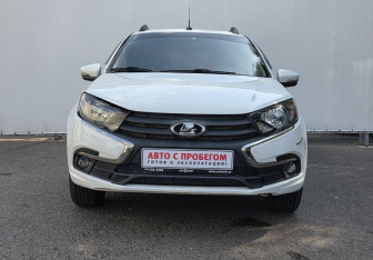 Подержанный автомобиль LADA (ВАЗ) Granta Wagon 2019 года (2 фото)