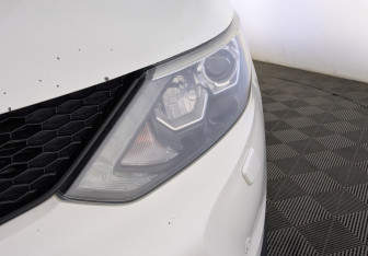 Подержанный автомобиль Nissan Qashqai 2018 года (11 фото)