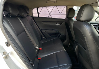 Подержанный автомобиль Kia Rio Hatchback 2020 года (24 фото)
