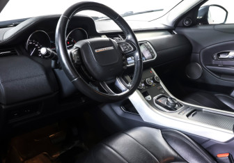Подержанный автомобиль Land Rover Range Rover Evoque 2018 года (14 фото)