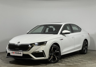 Новый Skoda Octavia Liftback 2024 (3 фото)