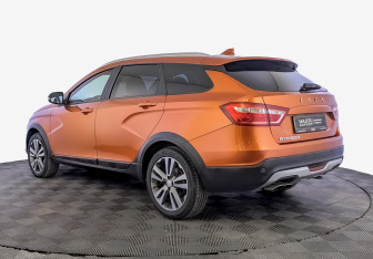 Подержанный автомобиль LADA (ВАЗ) Vesta Wagon 2021 года (7 фото)