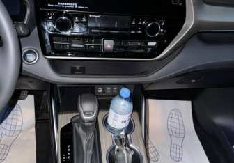 Новый Toyota Highlander 2025 (5 фото)