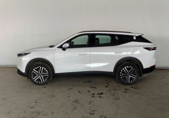 Подержанный автомобиль Omoda C7 2025 года (4 фото)