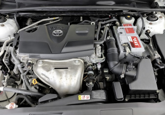 Подержанный автомобиль Toyota Camry Sedan 2019 года (9 фото)