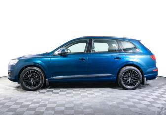 Подержанный автомобиль Audi Q7 2018 года (8 фото)