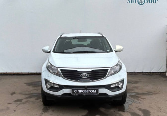 Подержанный автомобиль Kia Sportage 2011 года (2 фото)