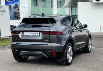 Подержанный автомобиль Jaguar E-Pace 2019 года (5 фото)