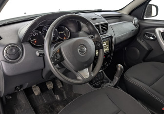 Подержанный автомобиль Nissan Terrano 2020 года (15 фото)