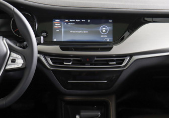 Подержанный автомобиль Changan CS35PLUS 2020 года (8 фото)