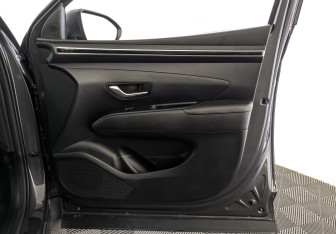 Подержанный автомобиль Hyundai Tucson 2021 года (24 фото)