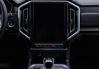 Подержанный автомобиль JAC T9 2024 года (12 фото)
