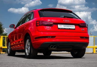 Подержанный автомобиль Audi Q3 2016 года (6 фото)