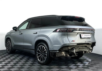 Подержанный автомобиль Jaecoo J8 2024 года (7 фото)