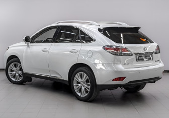 Подержанный автомобиль Lexus RX 2012 года (6 фото)