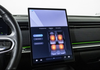 Подержанный автомобиль Jaecoo J7 2023 года (17 фото)