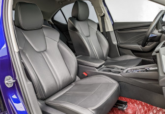 Подержанный автомобиль Skoda Octavia Liftback 2021 года (22 фото)