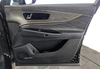 Подержанный автомобиль Jaecoo J8 2024 года (25 фото)