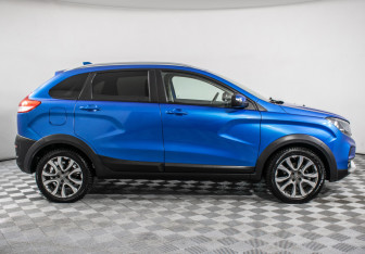 Подержанный автомобиль LADA (ВАЗ) XRAY 2020 года (4 фото)