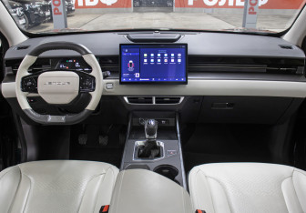 Подержанный автомобиль Jetour Dashing 2024 года (14 фото)