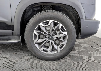 Подержанный автомобиль Haval Dargo 2023 года (18 фото)