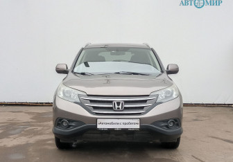 Подержанный автомобиль Honda CR-V 2013 года (2 фото)