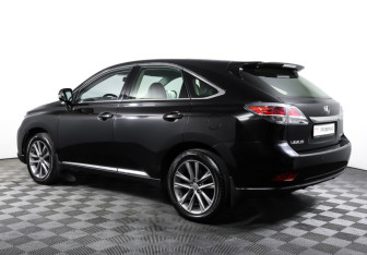 Подержанный автомобиль Lexus RX 2015 года (7 фото)