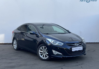Подержанный автомобиль Hyundai i40 Sedan 2012 года (3 фото)