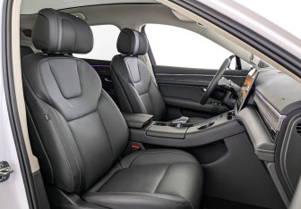 Подержанный автомобиль AITO M5 2023 года (24 фото)