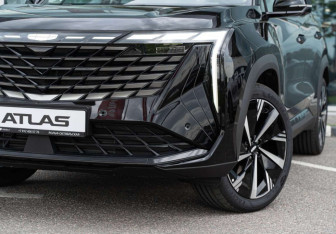Новый Geely Atlas 2025 (3 фото)