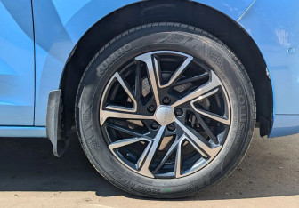 Подержанный автомобиль Haval Jolion 2023 года (18 фото)