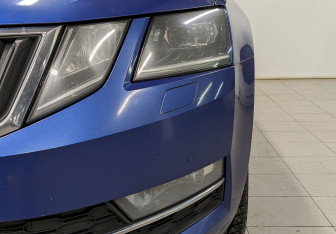 Подержанный автомобиль Skoda Octavia Liftback 2019 года (16 фото)