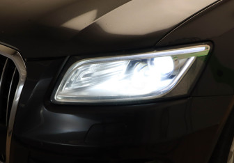 Подержанный автомобиль Audi Q5 2015 года (25 фото)