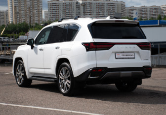 Новый Lexus LX 2023 (47 фото)
