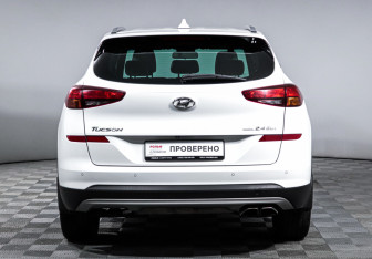 Подержанный автомобиль Hyundai Tucson 2019 года (6 фото)