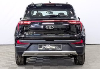 Подержанный автомобиль Москвич 3 2023 года (6 фото)