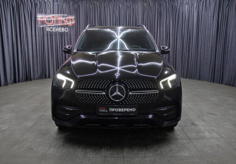Подержанный автомобиль Mercedes-Benz GLE 2019 года (2 фото)