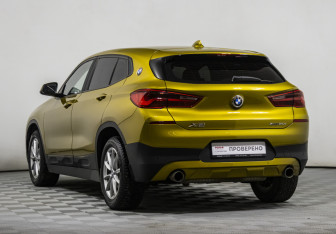 Подержанный автомобиль BMW X2 2018 года (7 фото)