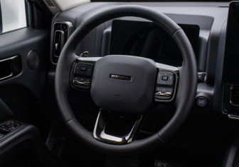Подержанный автомобиль Haval H9 2024 года (16 фото)