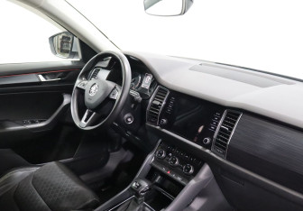 Подержанный автомобиль Skoda Kodiaq 2019 года (10 фото)