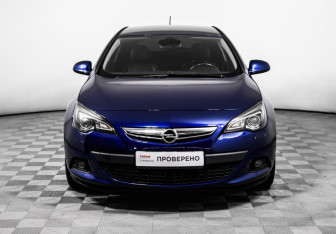 Подержанный автомобиль Opel Astra Hatchback 2014 года (2 фото)