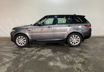 Подержанный автомобиль Land Rover Range Rover Sport 2017 года (7 фото)
